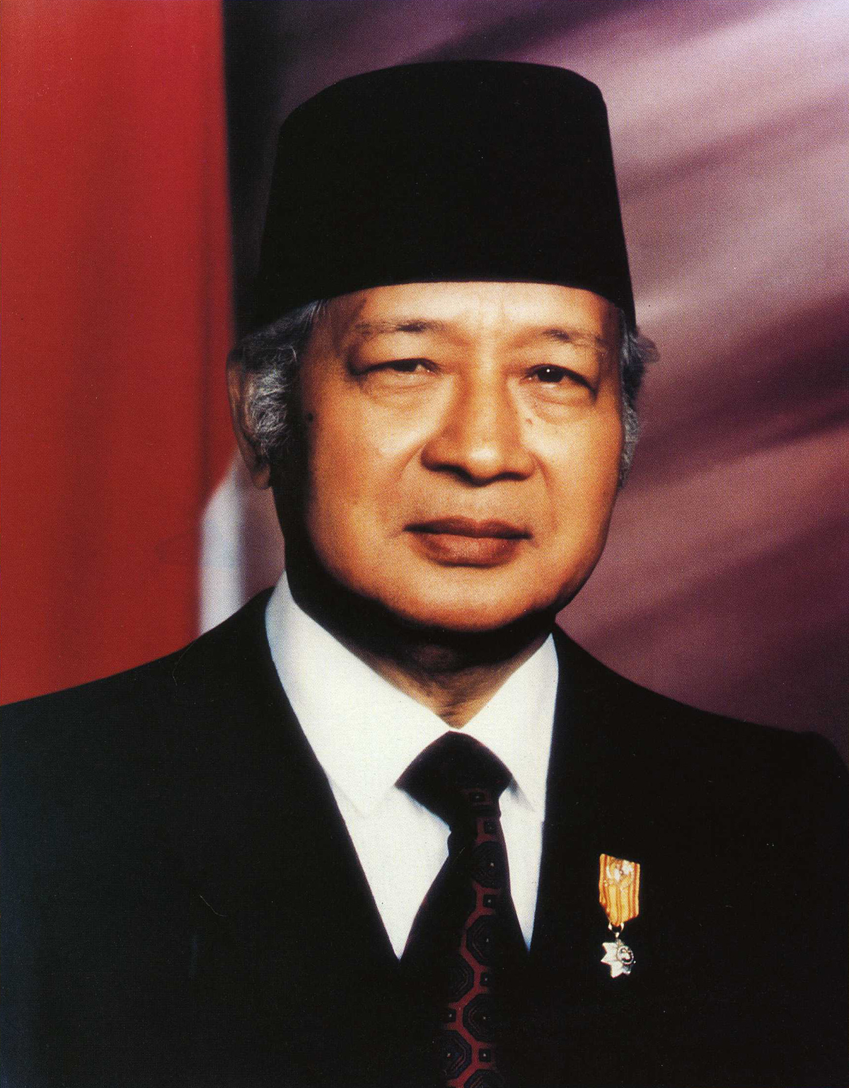 Soeharto: Mengapa Gelar Pahlawan Nasional Perlu Dibuka untuk Rekonsiliasi dan Penilaian Kepa